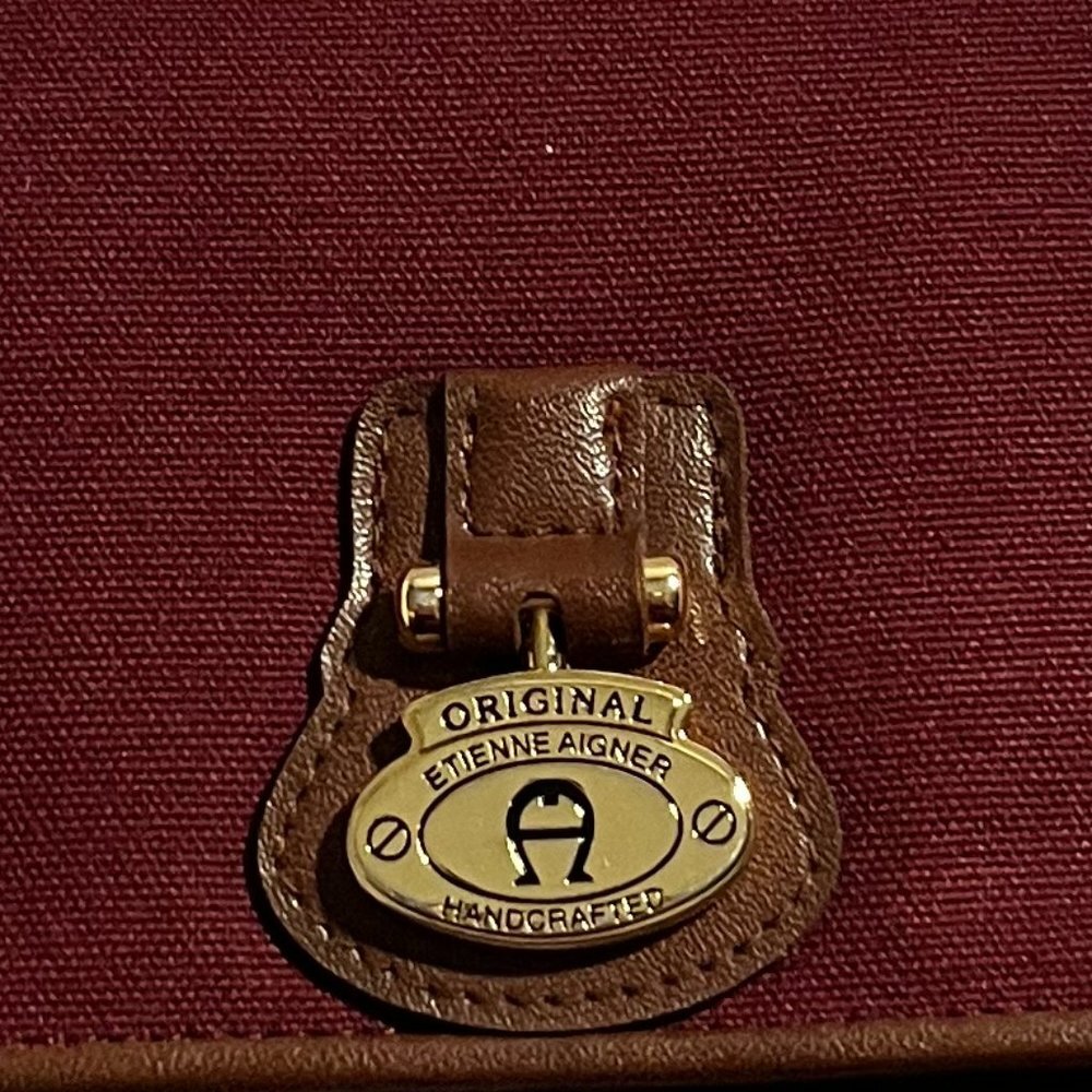 Small Eitenne Aigner Crossbody fabric Purse - Picture 2 of 6
